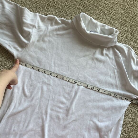 J.L. Plum Vintage White Turtleneck Size Medium Casual Stretch Cotton GUC - Picture 3 of 7